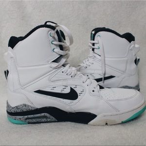 HP🖤VINTAGE NIKE Air Command Force